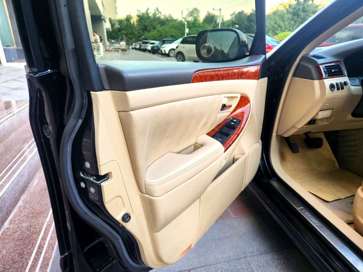 豐田 皇冠  2007款 2.5L Royal 特別版圖片