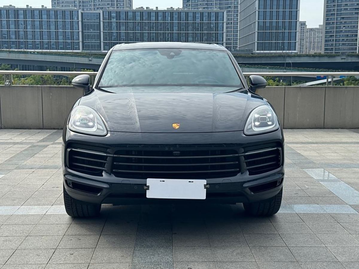 保時(shí)捷 Cayenne  2023款 Cayenne 3.0T 鉑金版圖片