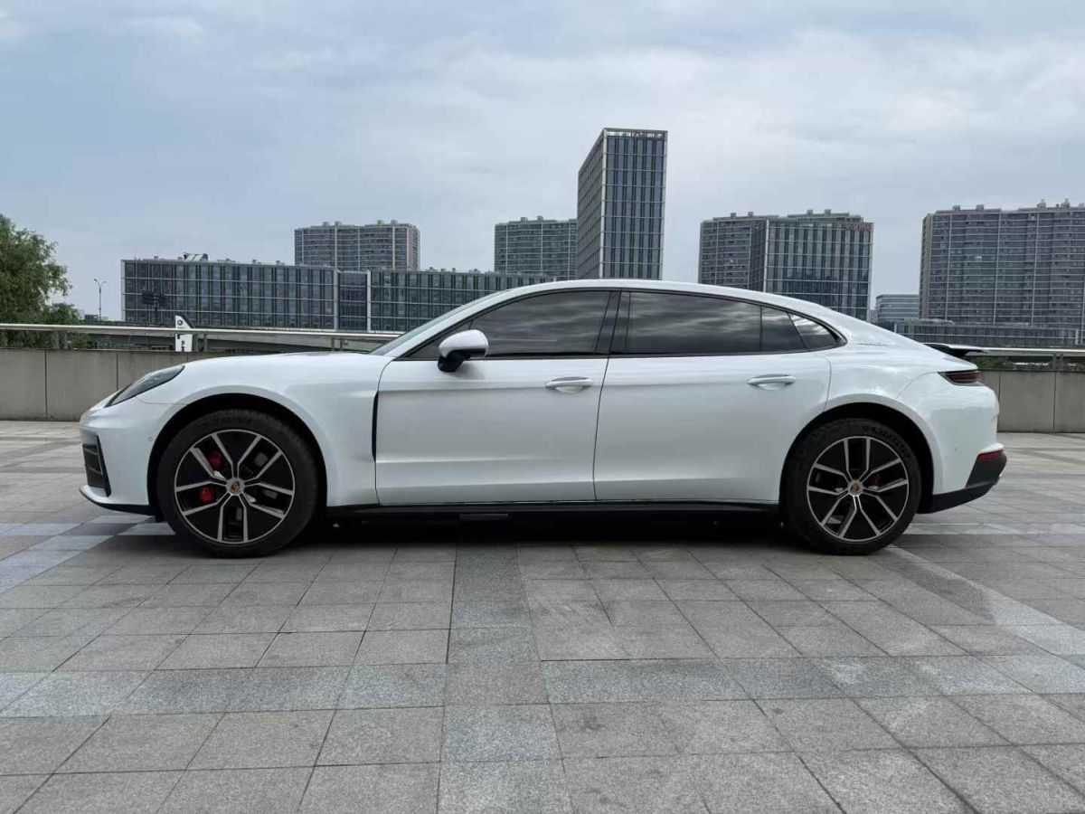 保時捷 911  2024款 Turbo 3.7T 50周年紀(jì)念版圖片