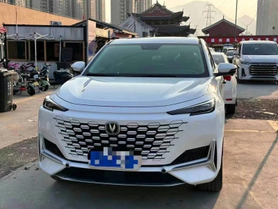 2021年10月 長(zhǎng)安 長(zhǎng)安UNI-K 2.0T 卓越型圖片