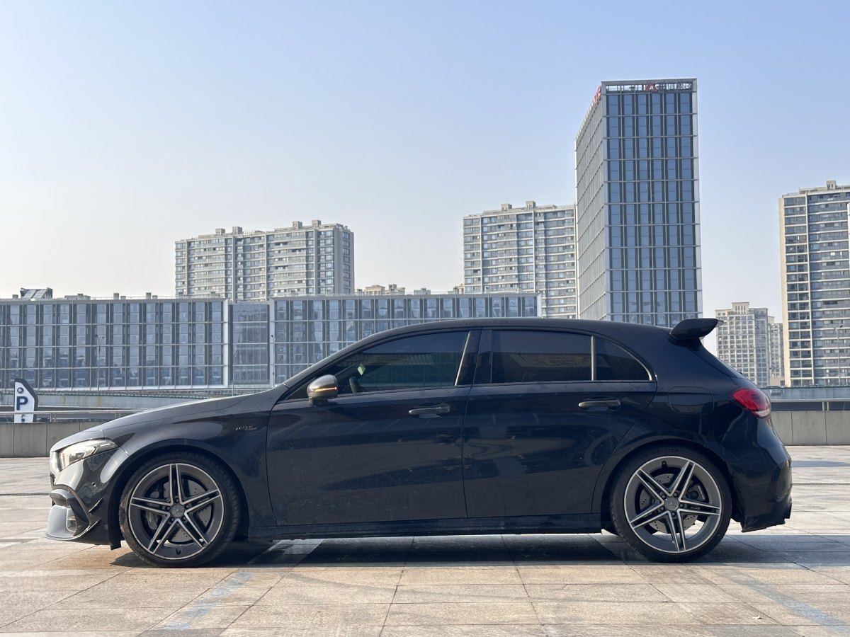 奔馳 奔馳A級AMG  2022款 AMG A 45 4MATIC+圖片