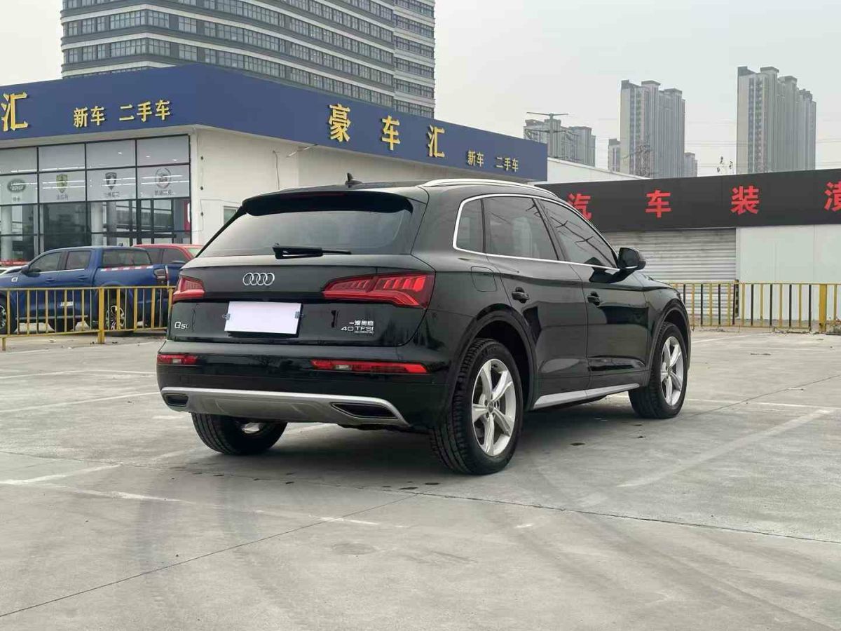 奧迪 奧迪Q3  2019款  35 TFSI 時尚動感型圖片