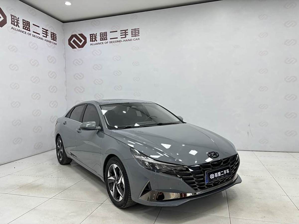 現(xiàn)代 伊蘭特  2021款 1.5L LUX尊貴版圖片