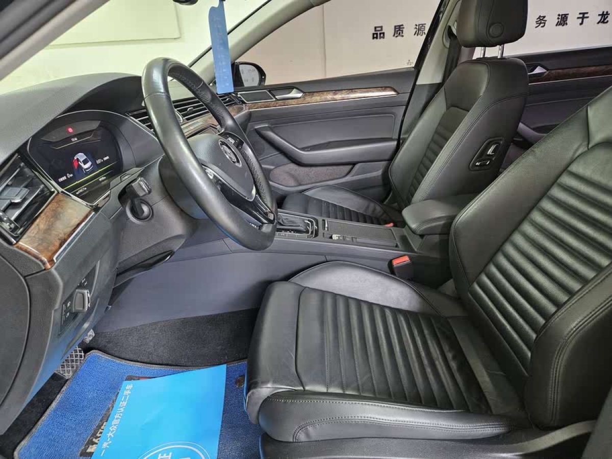 大眾 邁騰  2019款  330TSI DSG 領(lǐng)先型 國VI圖片