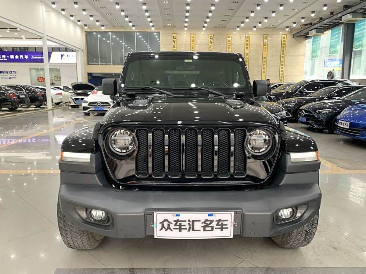 Jeep 牧馬人  2019款 2.0T Sahara 四門版 國VI圖片