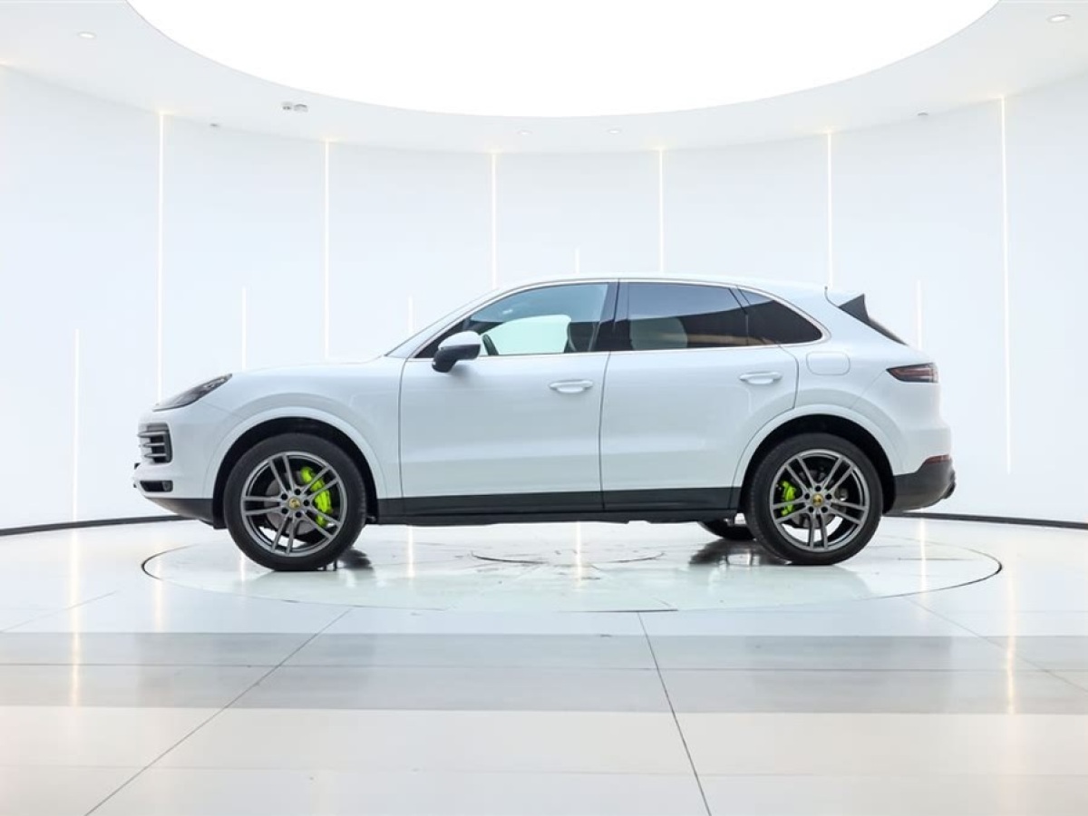 保時(shí)捷 Cayenne新能源  2021款 Cayenne E-Hybrid 2.0T圖片