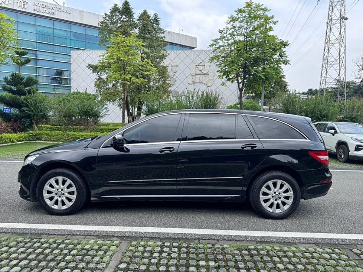 奔馳 奔馳R級(jí)  2014款 R 320 4MATIC 商務(wù)型圖片