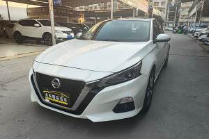 天籟 日產(chǎn) 2.0L XL 舒適版