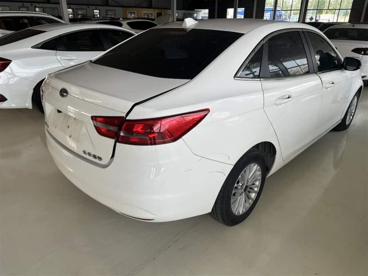 福特 福睿斯  2015款 1.5L 手動(dòng)舒適型圖片