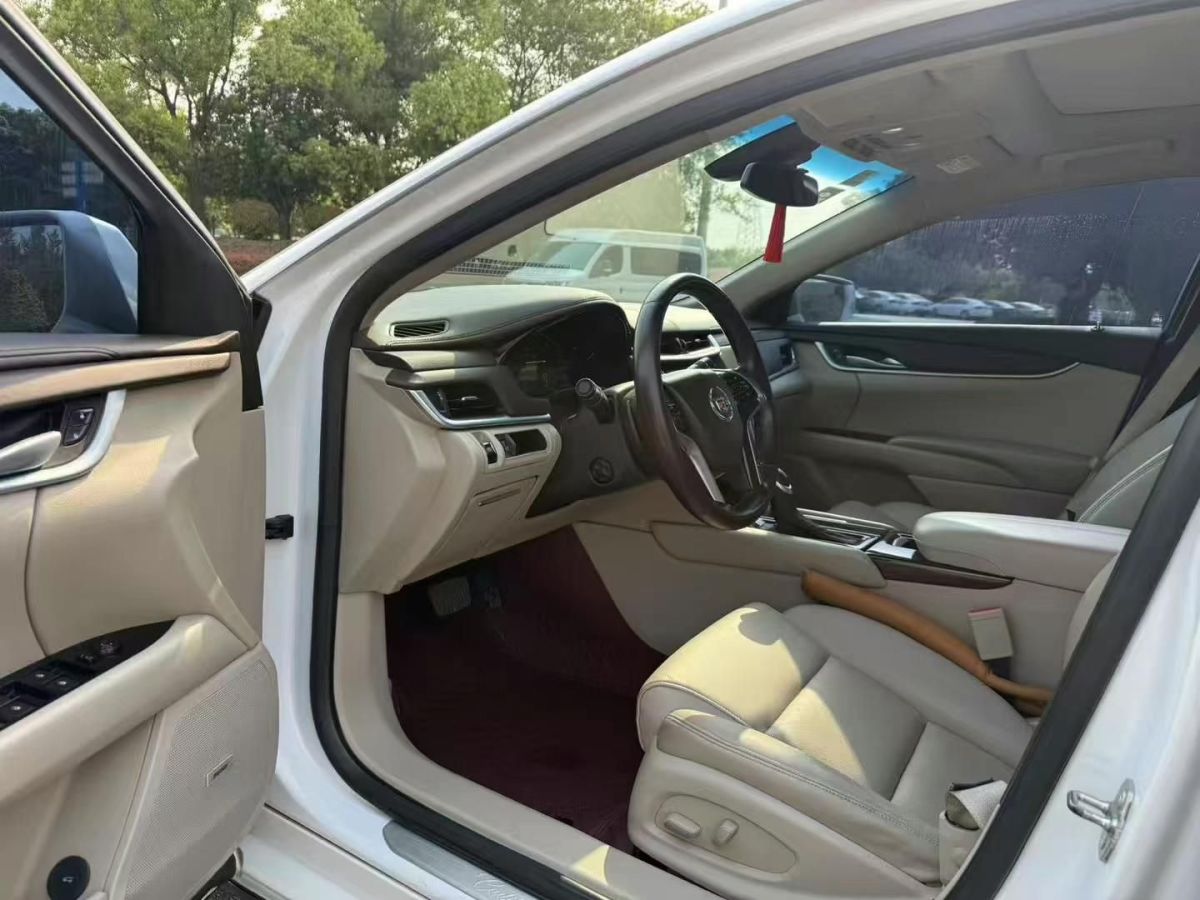 凱迪拉克 XTS  2014款 28T 典雅型圖片