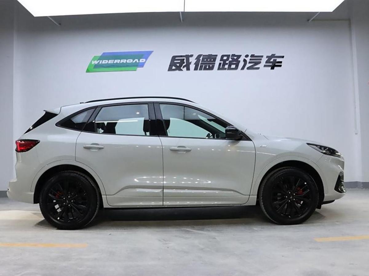 福特 銳際  2024款 EcoBoost 245 四驅(qū)縱享款ST-Line Pro圖片