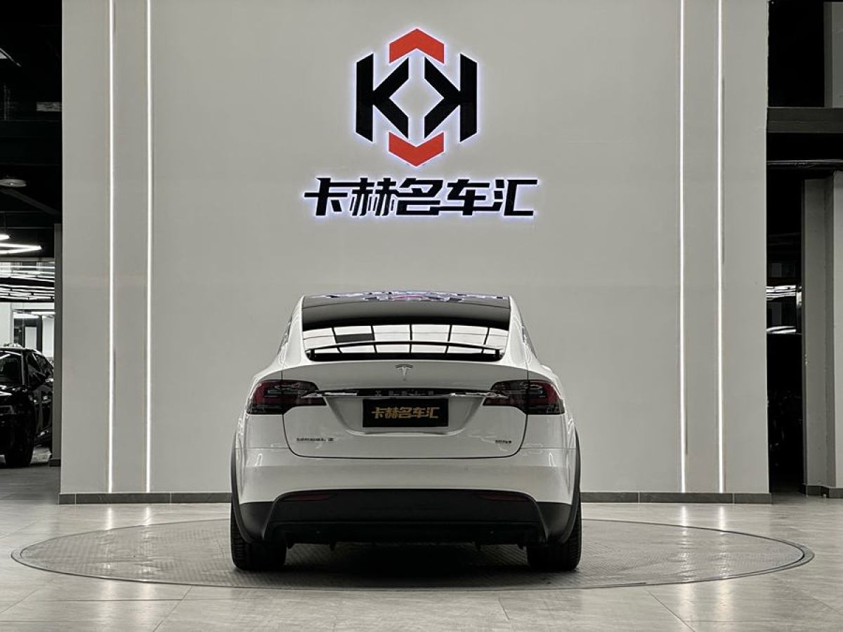 特斯拉 Model X  2016款 Model X 90D圖片