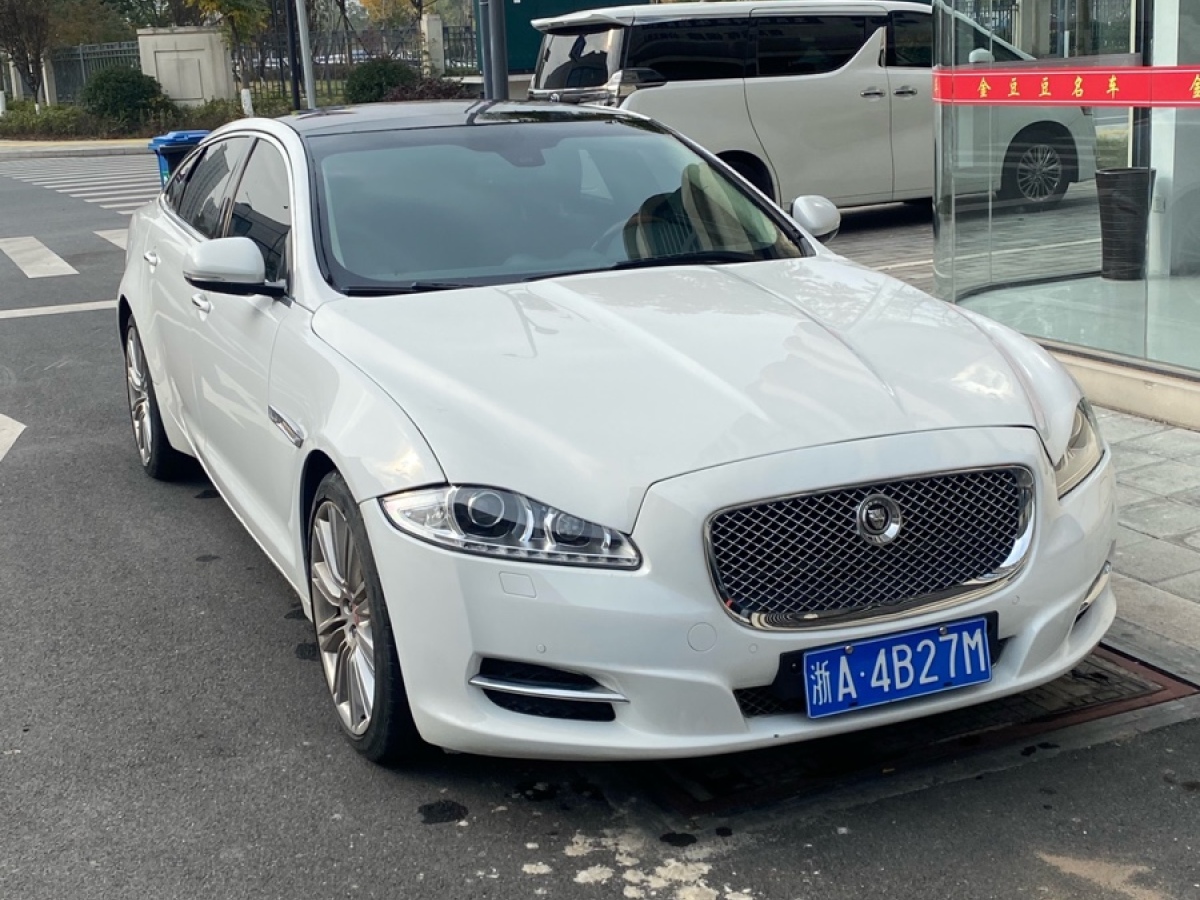 捷豹 XJ  2012款 XJL 5.0 全景奢華版圖片