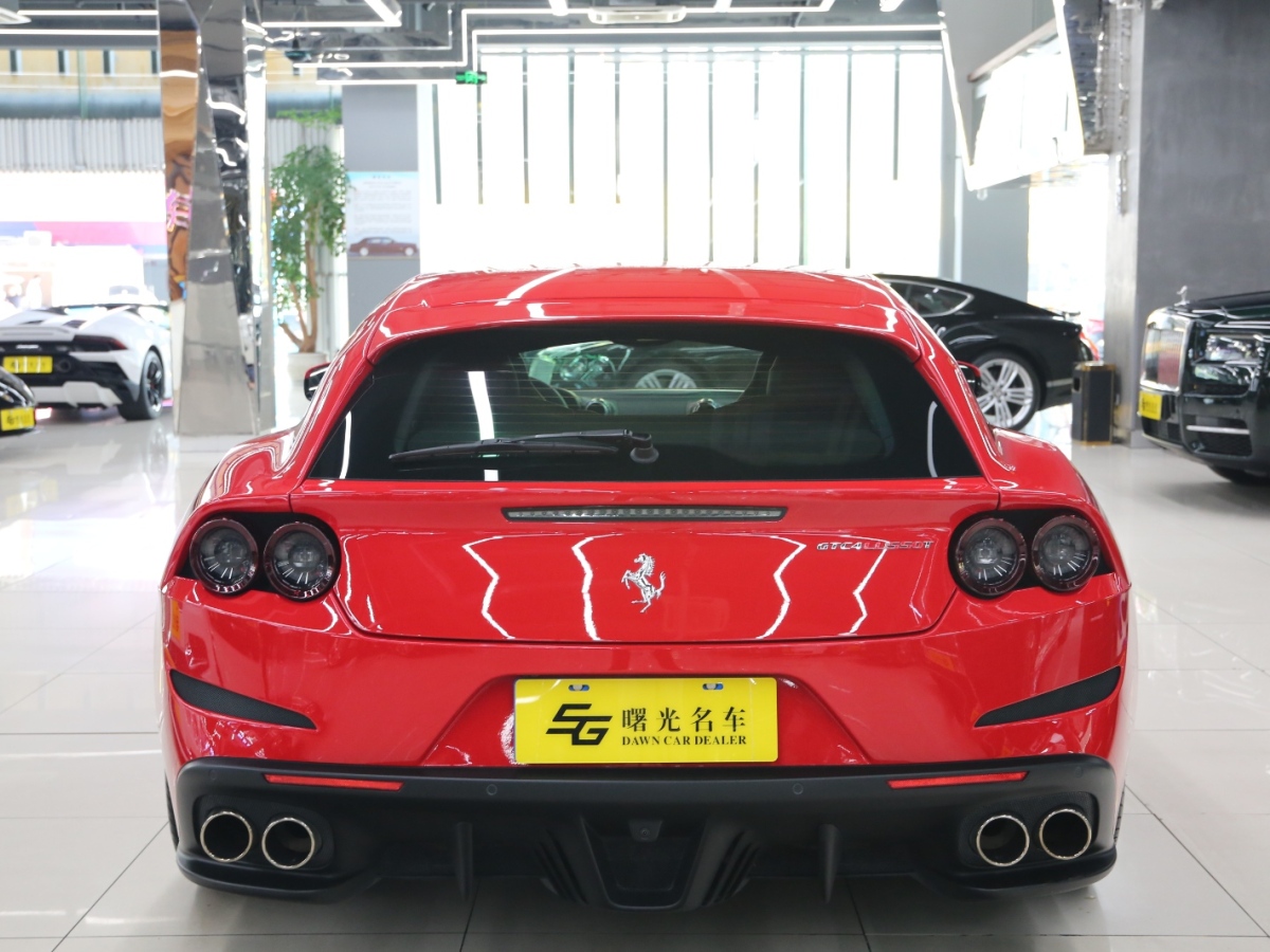 法拉利 GTC4Lusso  2017款 3.9T V8图片