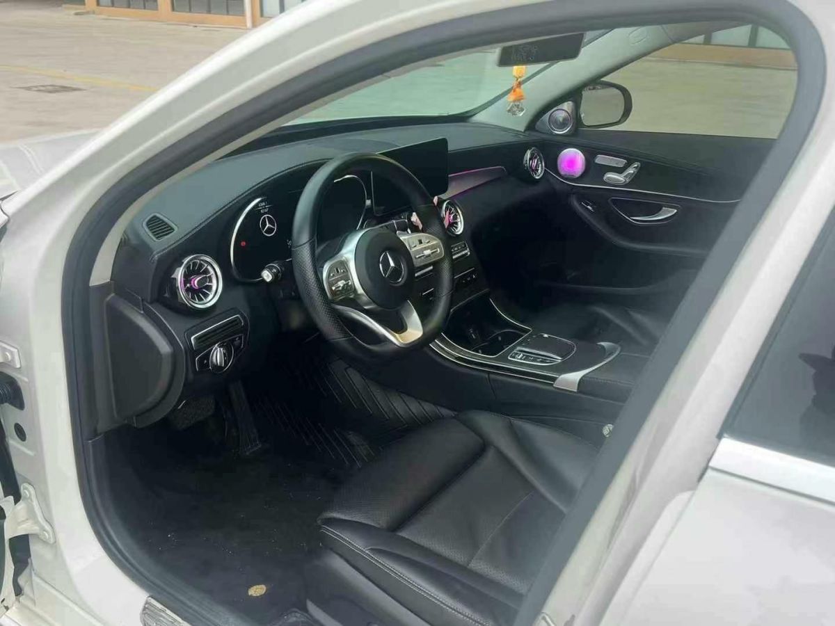 奔馳 奔馳C級(jí)  2020款 C 300 L圖片