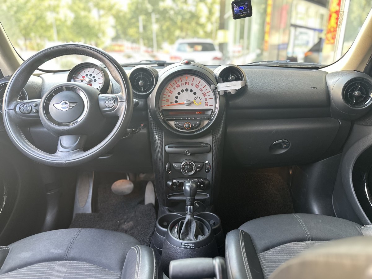 MINI COUNTRYMAN  2013款 1.6T COOPER ALL4 Fun圖片