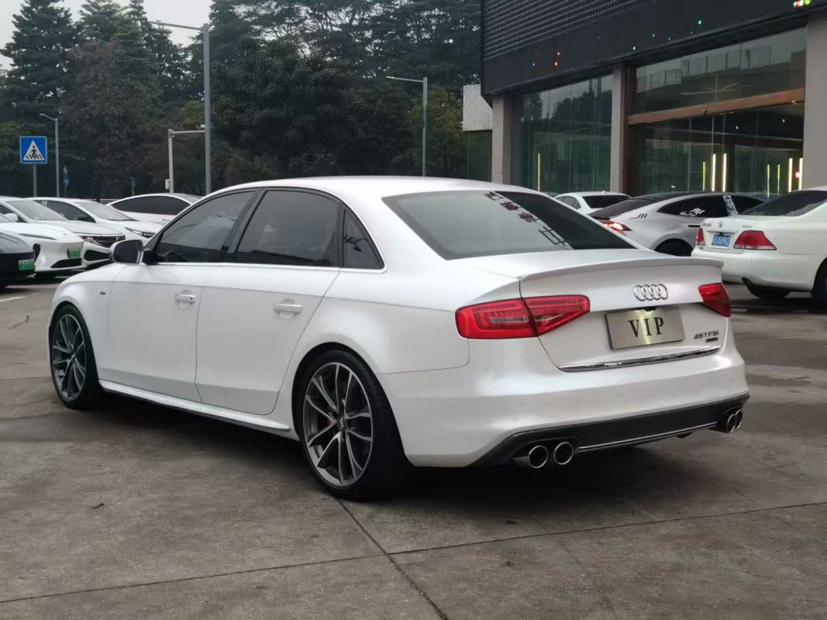 奧迪 奧迪A4L  2016款 A4L 30TFSI 手動舒適型圖片