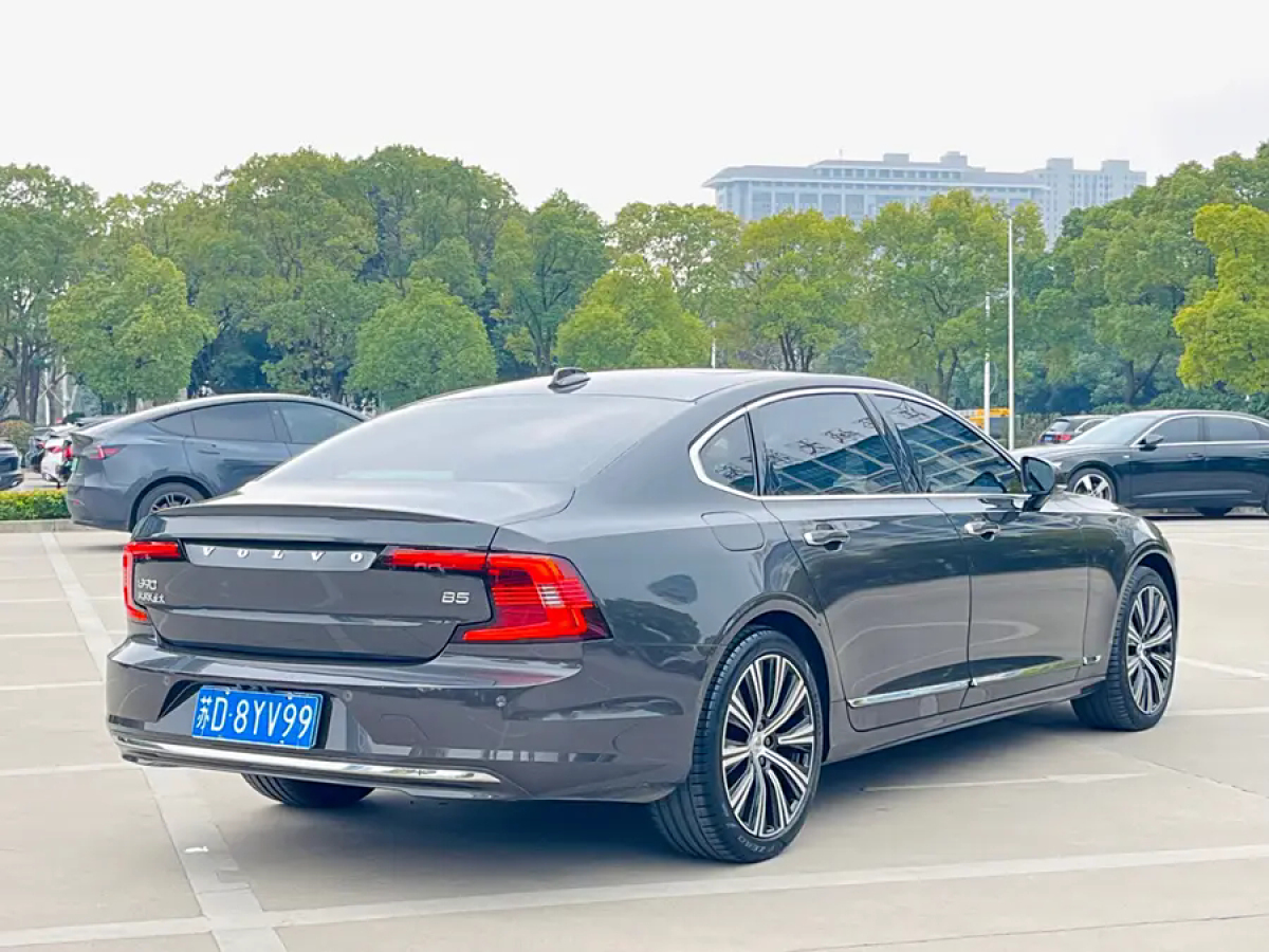 沃爾沃 S90  2022款 B5 智雅豪華版圖片