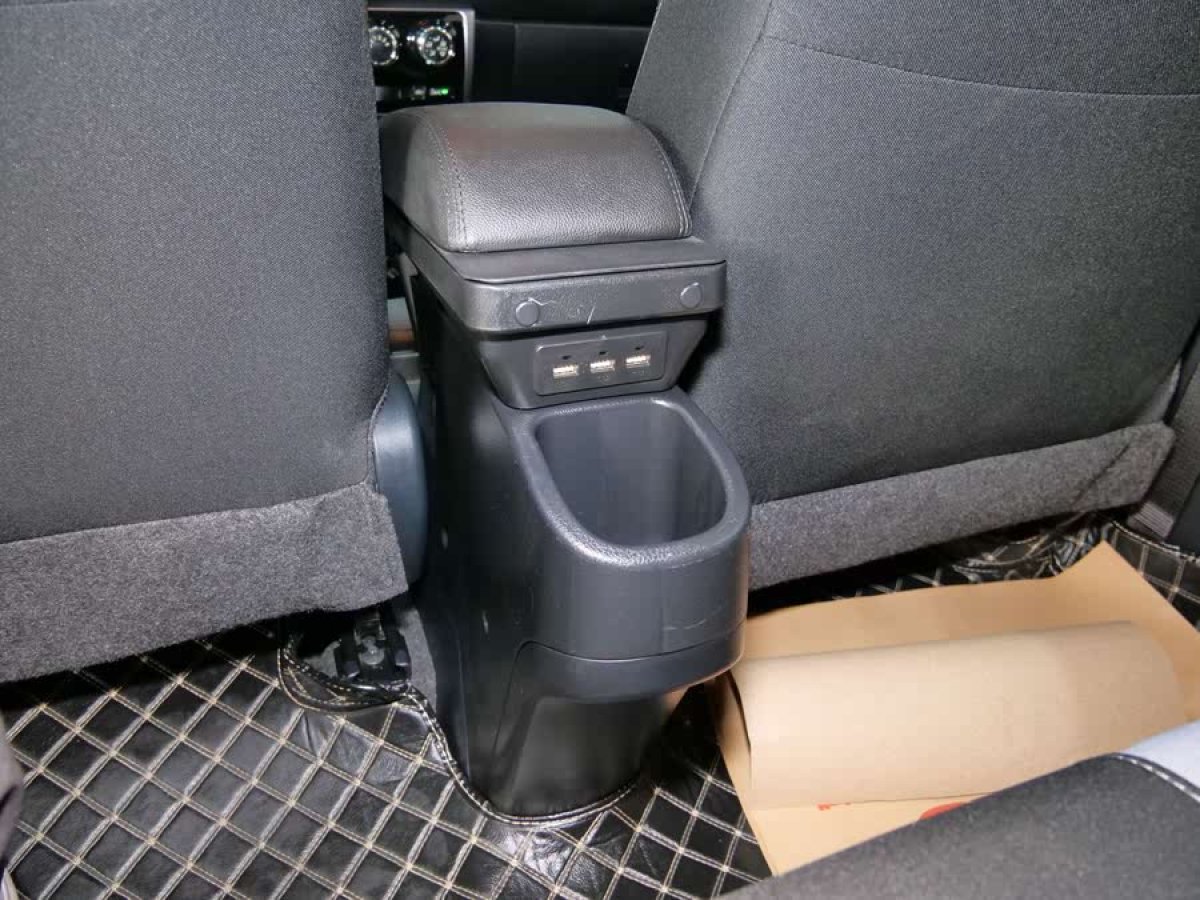 豐田 YARiS L 致炫  2022款 致炫X 1.5L CVT領(lǐng)先PLUS版圖片