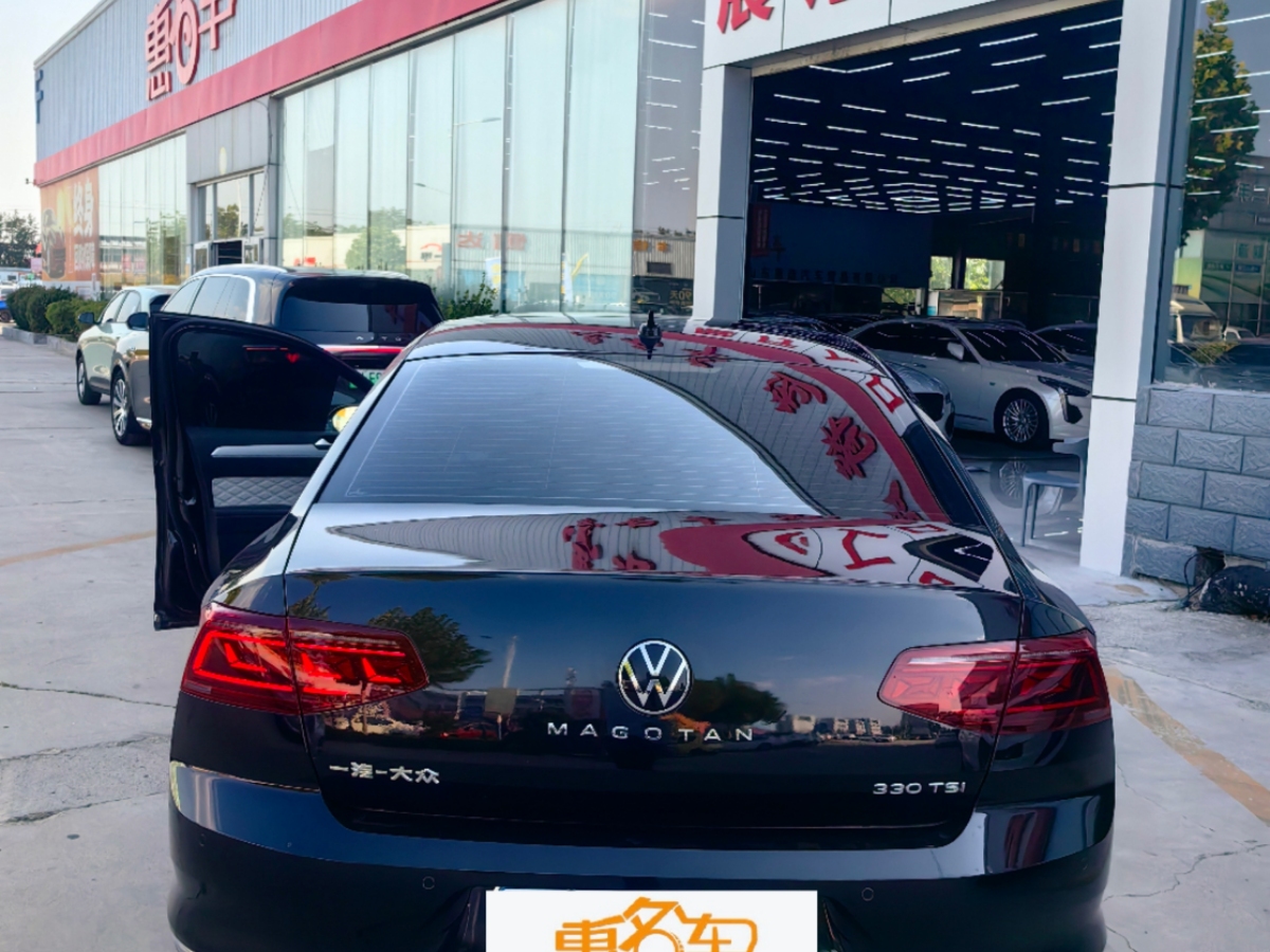 大眾 邁騰  2024款 200萬(wàn)輛眾享款 330TSI DSG豪華型圖片