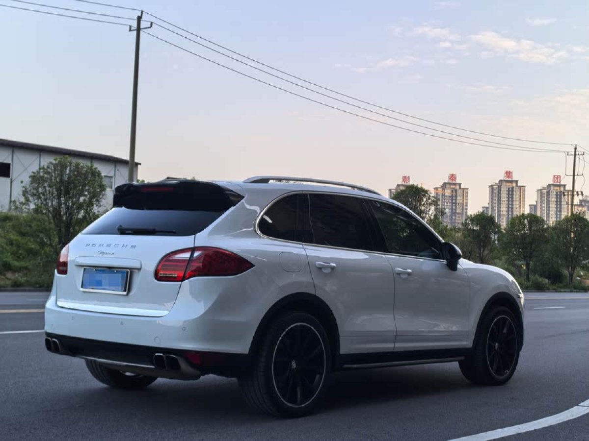 保時(shí)捷 Cayenne  2011款 Cayenne 3.0T圖片