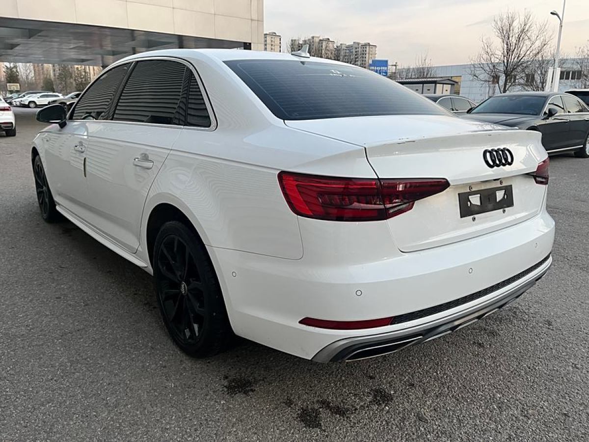 奧迪 奧迪A4L  2019款 40 TFSI 時(shí)尚型 國(guó)VI圖片