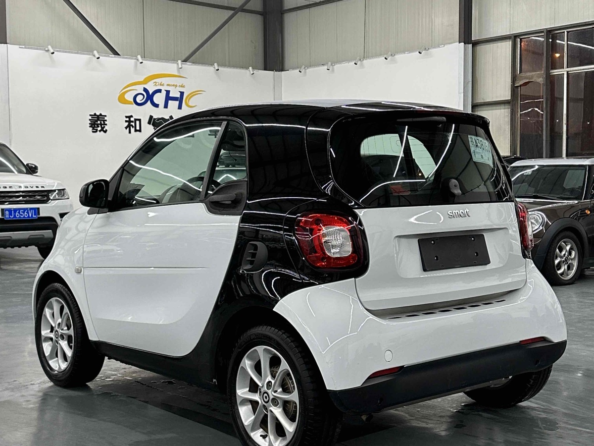 smart fortwo  2015款 1.0L 52千瓦硬頂靈動版圖片