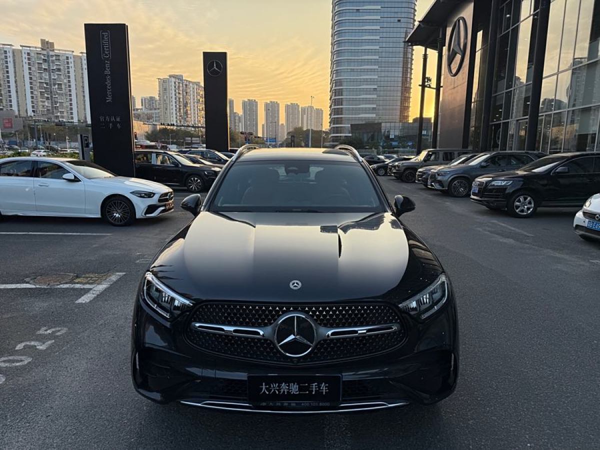 奔馳 奔馳GLC  2024款 改款 GLC 260 L 4MATIC 豪華型 5座圖片