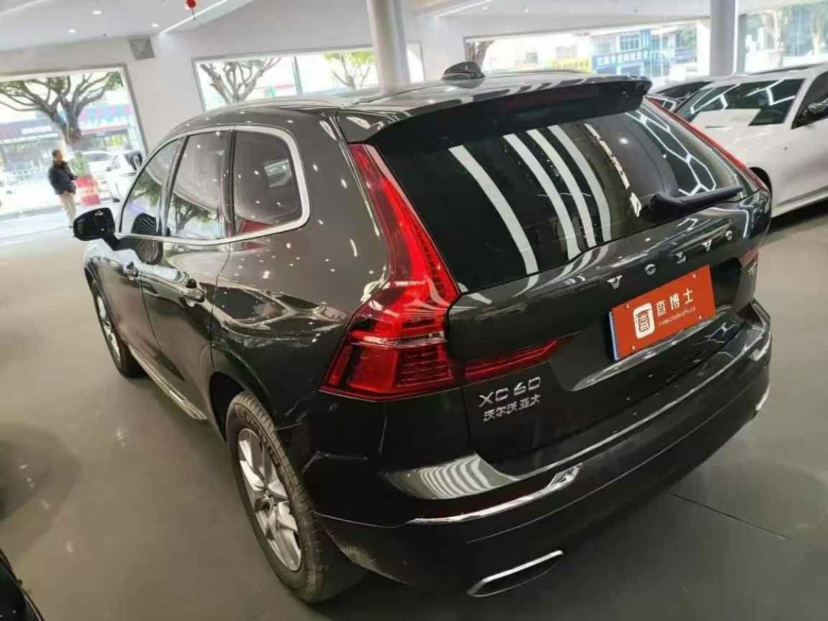 沃爾沃 XC60  2020款 T4 智行豪華版圖片