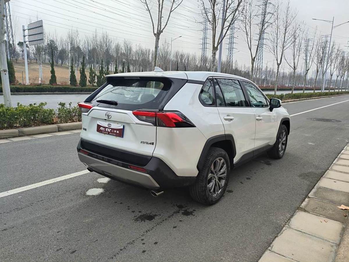 豐田 RAV4榮放  2023款 2.0L CVT兩驅(qū)風(fēng)尚版圖片