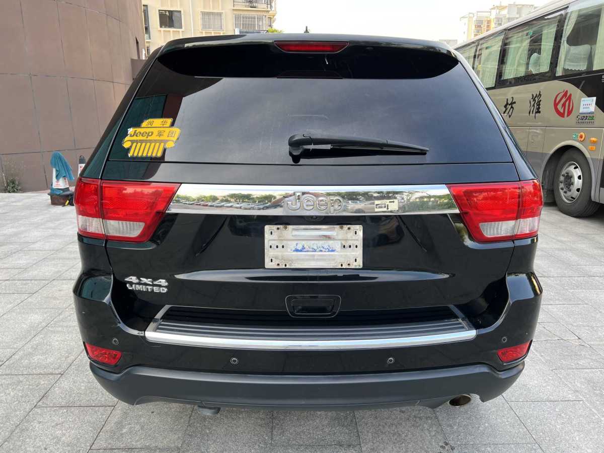Jeep 大切諾基  2012款 3.6L 夢十珍藏版圖片