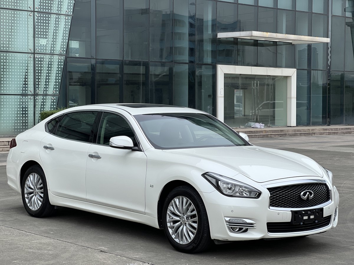 英菲尼迪 Q70  2015款 Q70L 2.5L 悅享版圖片