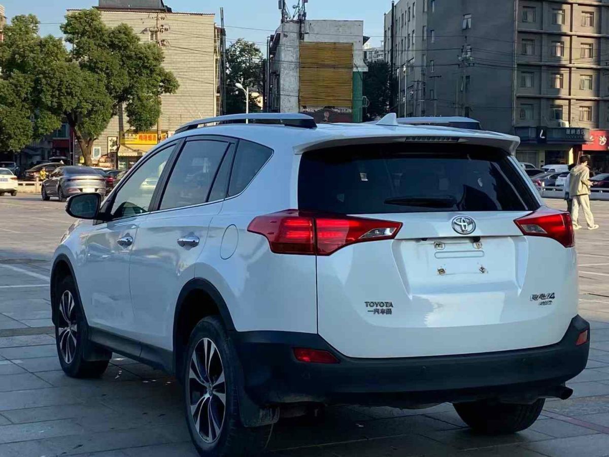 豐田 RAV4 圖片