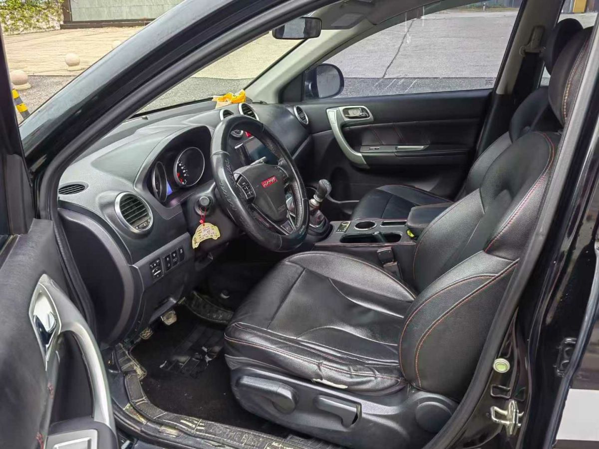哈弗 H6  2015款 1.5T 手動四驅(qū)尊貴型圖片