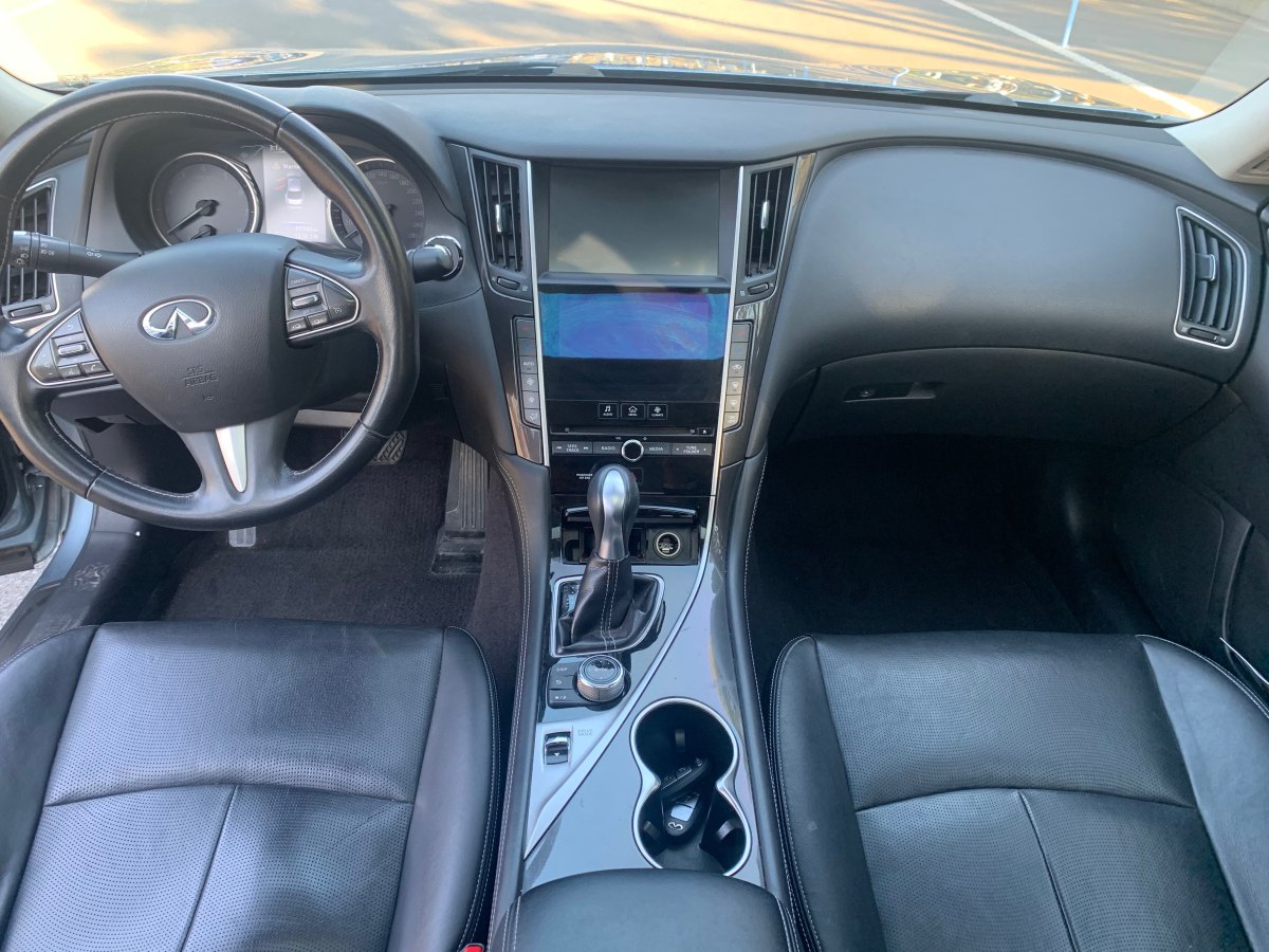 英菲尼迪 Q50  2014款 2.0T 舒適版圖片