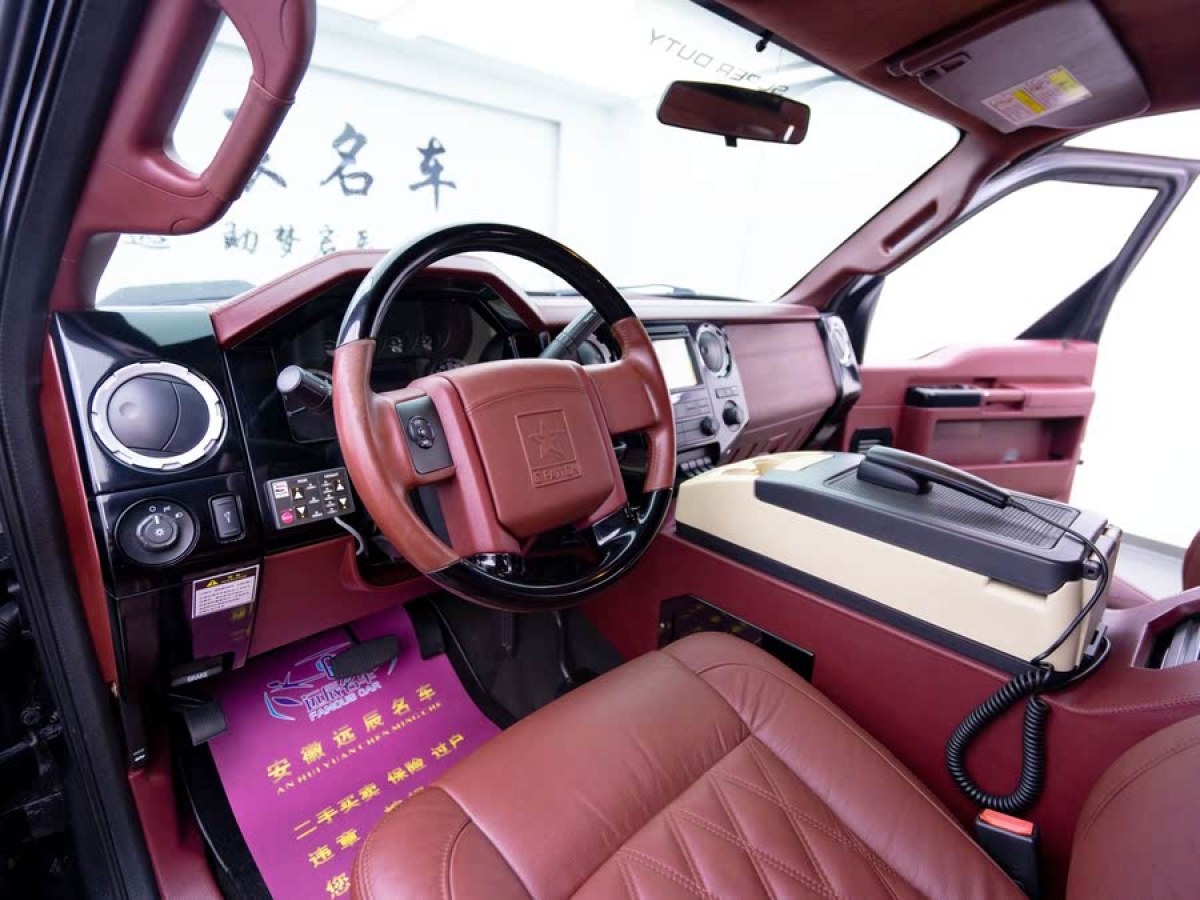 喬治·巴頓 戰(zhàn)車  2018款 3.5T 6座圖片