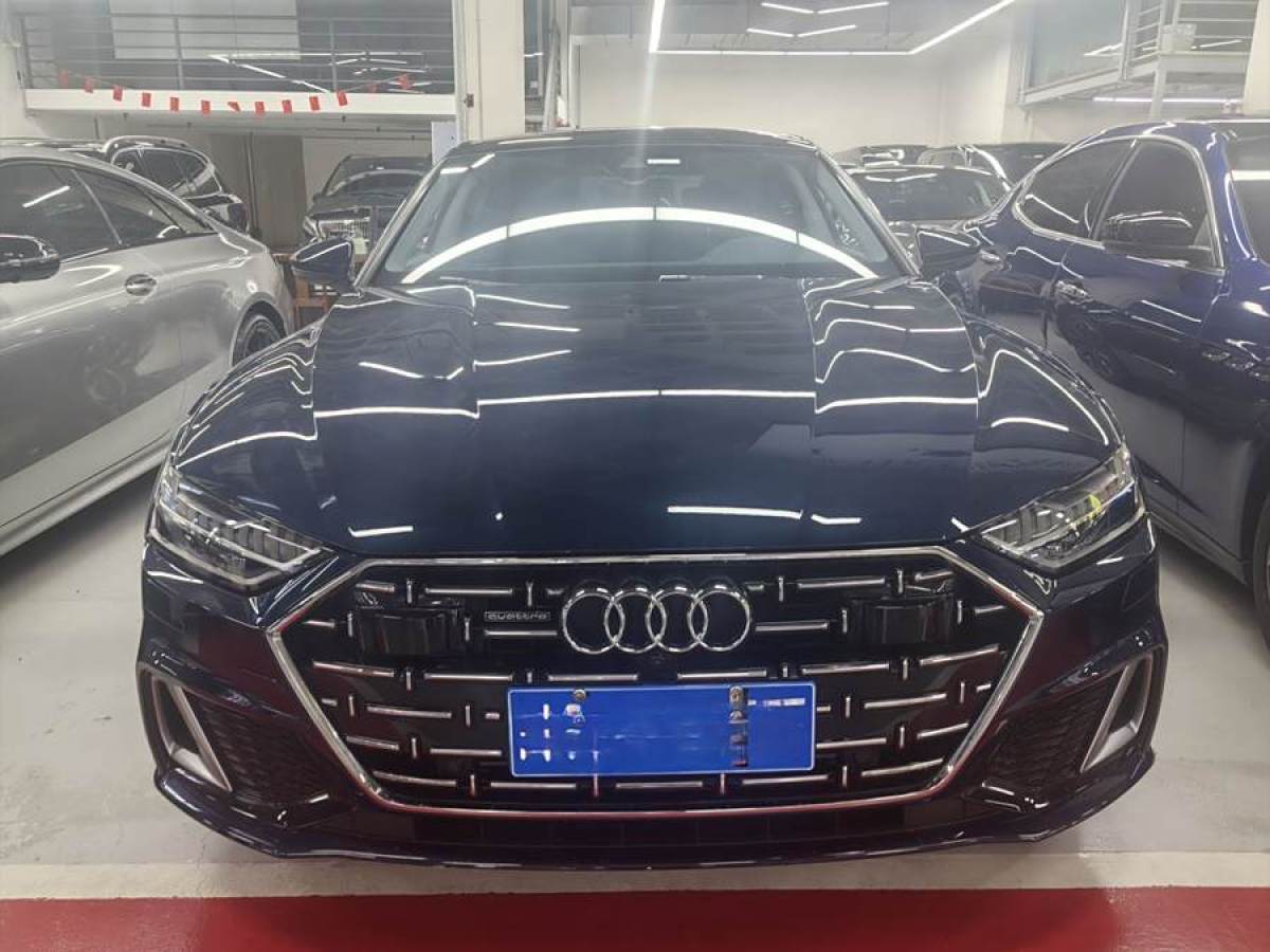 奧迪 奧迪A7L  2024款 55TFSI quattro S-line 志遠(yuǎn)型 曜黑套裝圖片