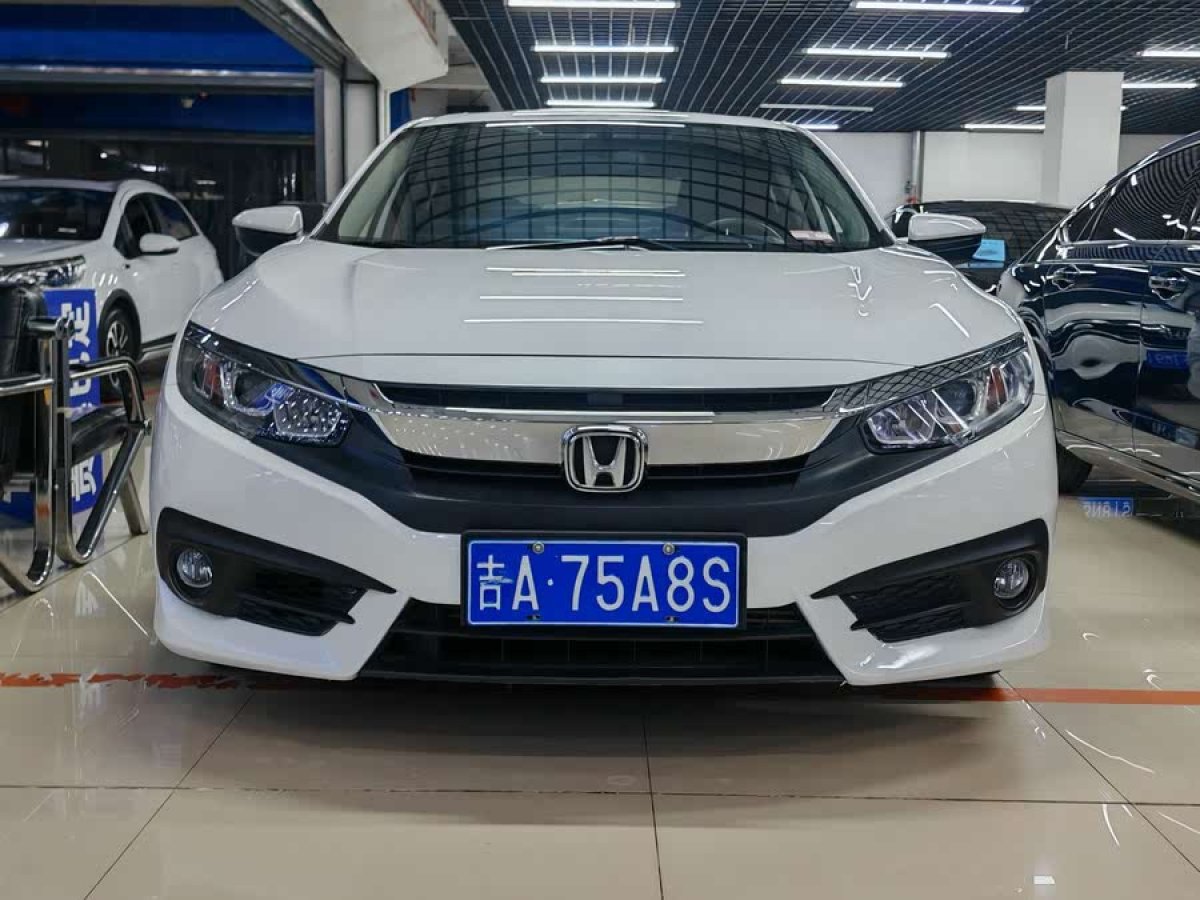 本田 思域  2016款 220TURBO CVT豪華版圖片
