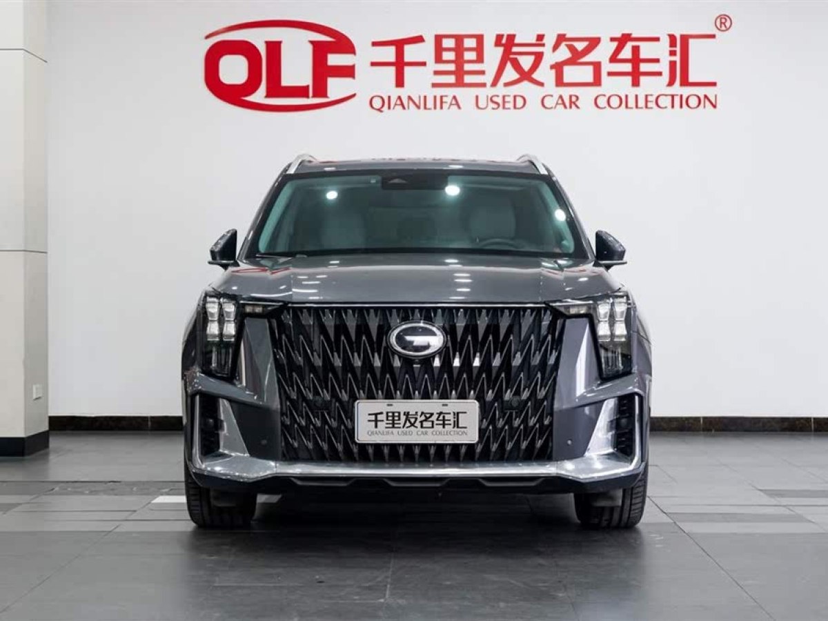 廣汽傳祺 GS8  2022款 雙擎系列 2.0TM 四驅(qū)尊貴版 （七座）圖片