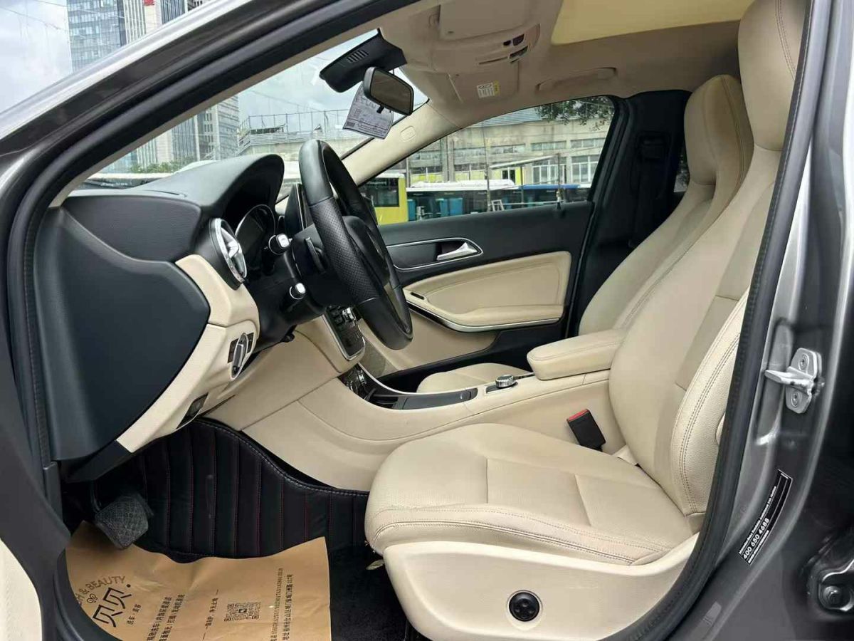 奔馳 唯雅諾  2015款 3.0L 合伙人版圖片