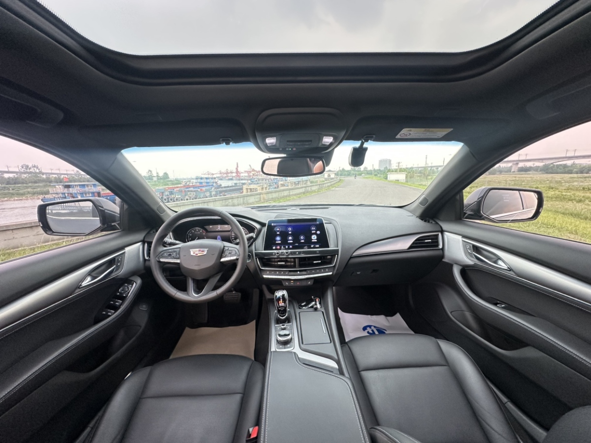 凱迪拉克 CT5  2022款 28T 豪華型圖片