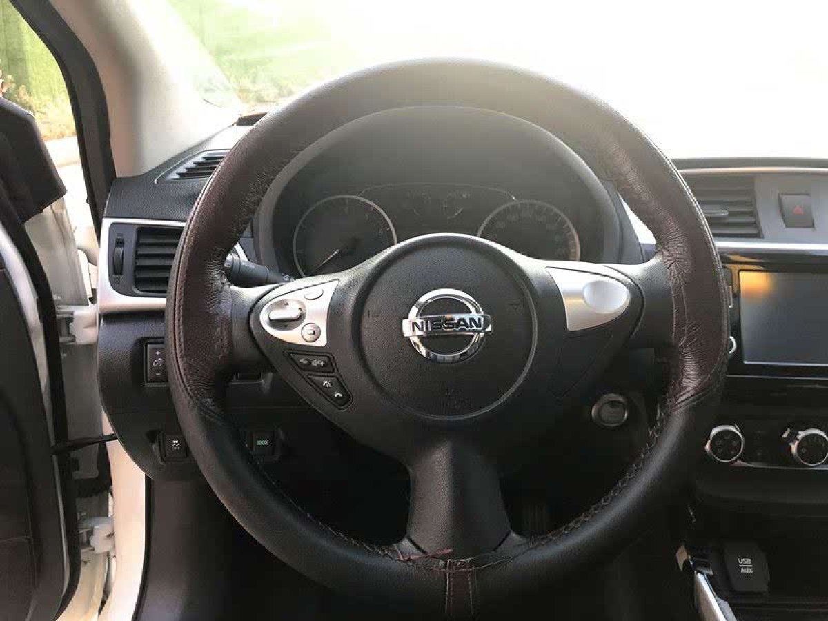 日產(chǎn) 軒逸  2016款 1.6XL CVT豪華版圖片
