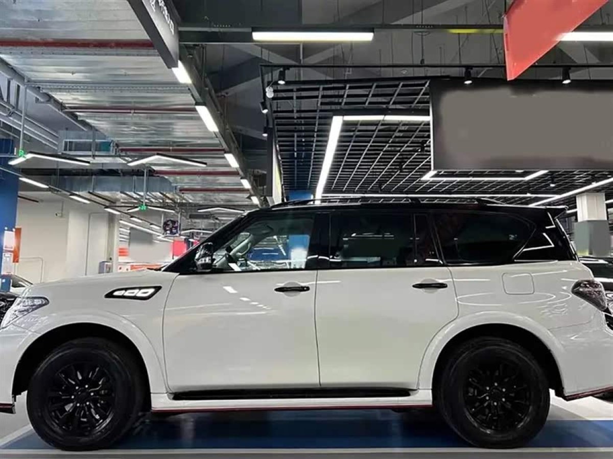日產(chǎn) 途樂  2018款 4.0L 旗艦型圖片