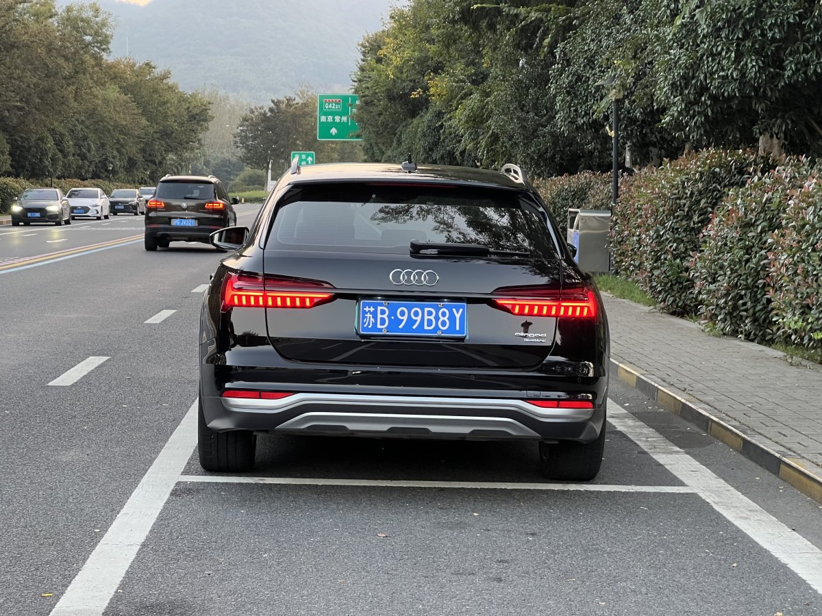 2020年8月奧迪 奧迪A6  2020款 Allroad 探索家 55 TFSI 尊享越野型