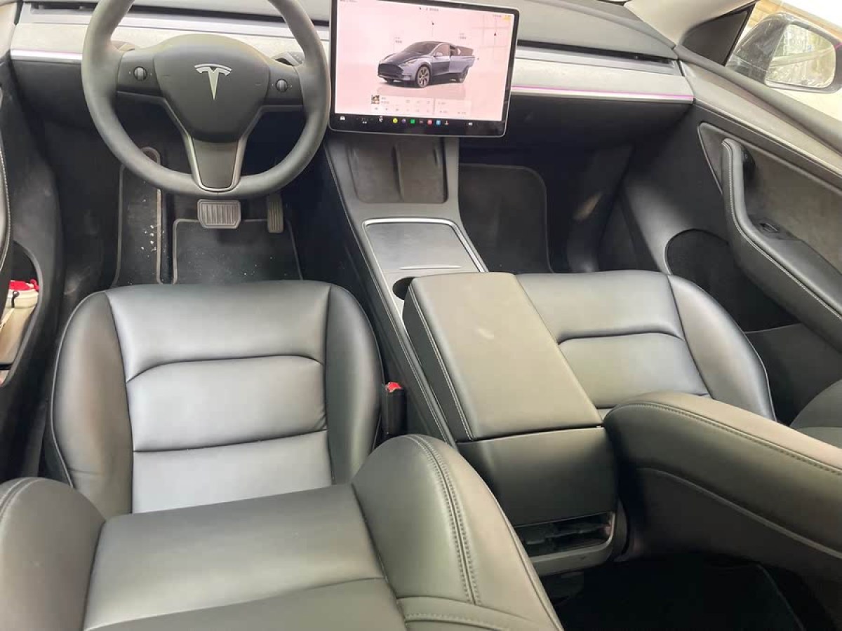 特斯拉 Model Y  2024款 后輪驅(qū)動版圖片