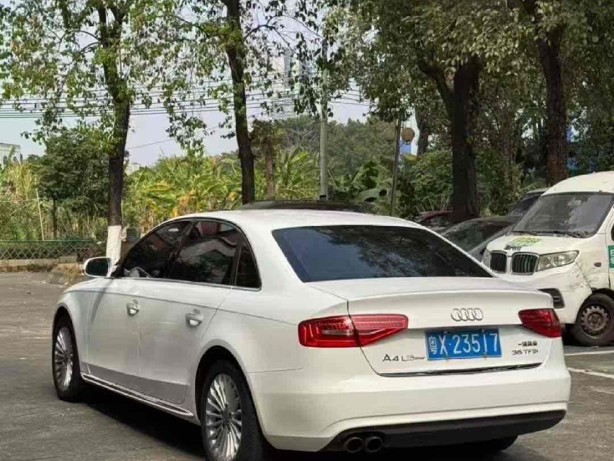 奧迪 奧迪A4L  2016款 35 TFSI 典藏版 自動標(biāo)準(zhǔn)型圖片