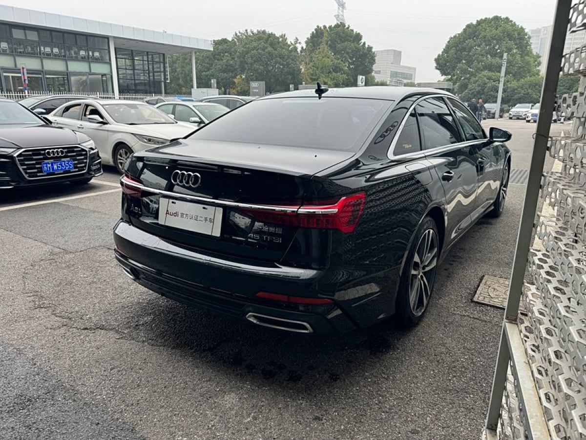 奧迪 奧迪A6L  2019款 40 TFSI 豪華動(dòng)感型圖片