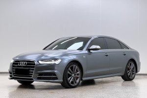 奥迪A4L 奥迪 30周年年型 45 TFSI quattro 运动型