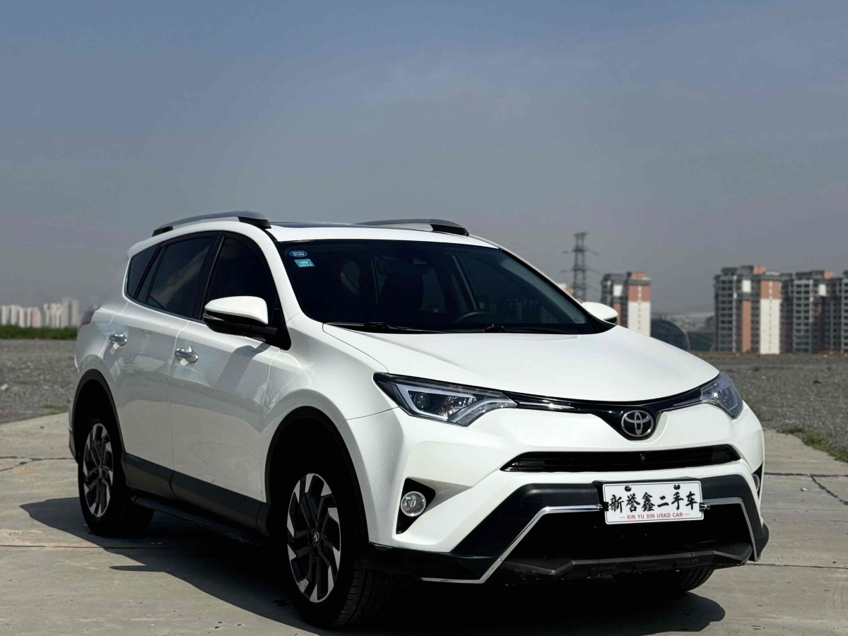 豐田 RAV4榮放  2018款 2.5L 自動四驅(qū)精英i版圖片