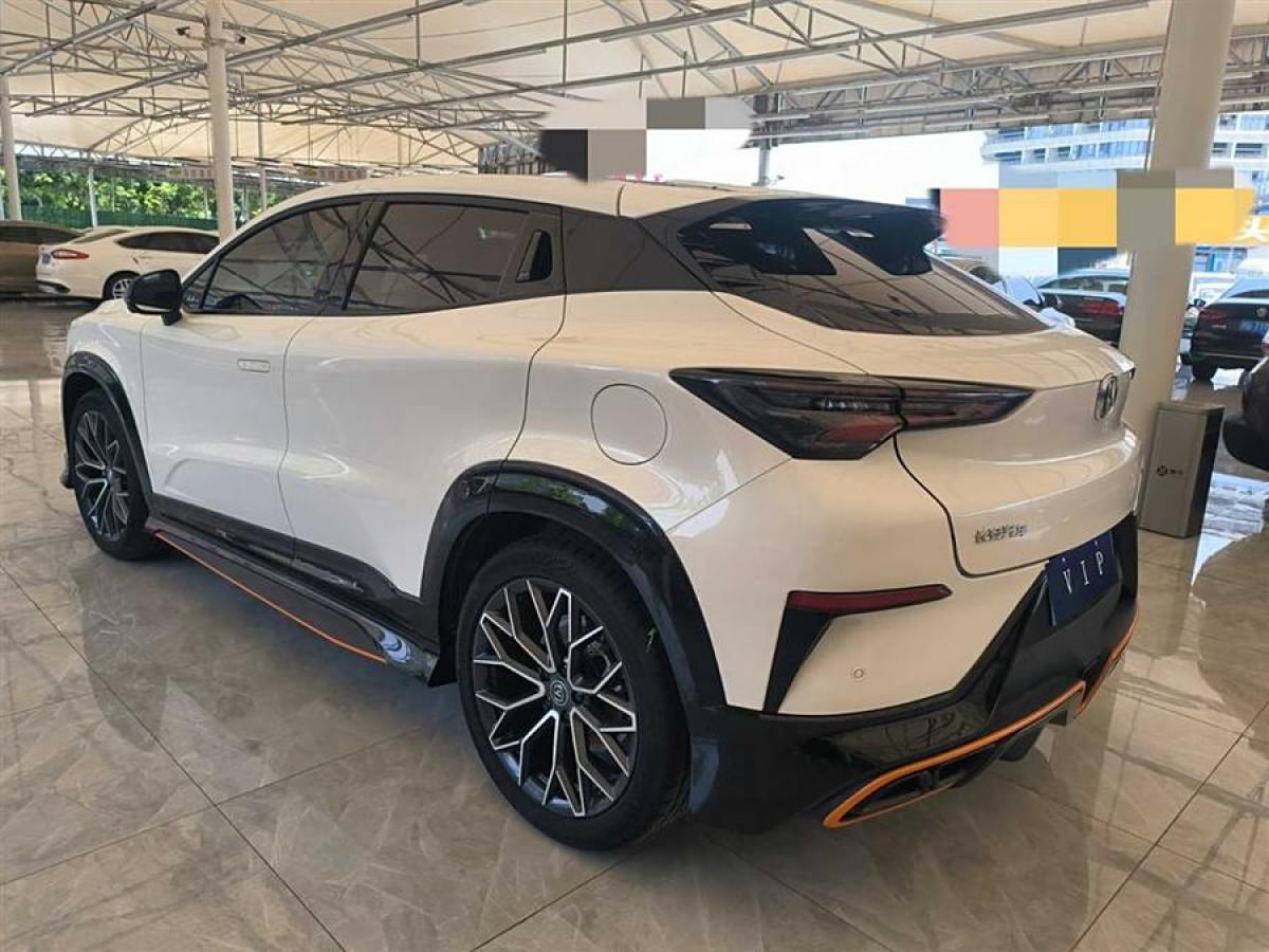 長(zhǎng)安 UNI-T  2022款 1.5T 卓越型圖片